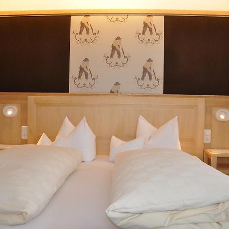 Hotel Gasthof Kreuz Sonntag Екстериор снимка