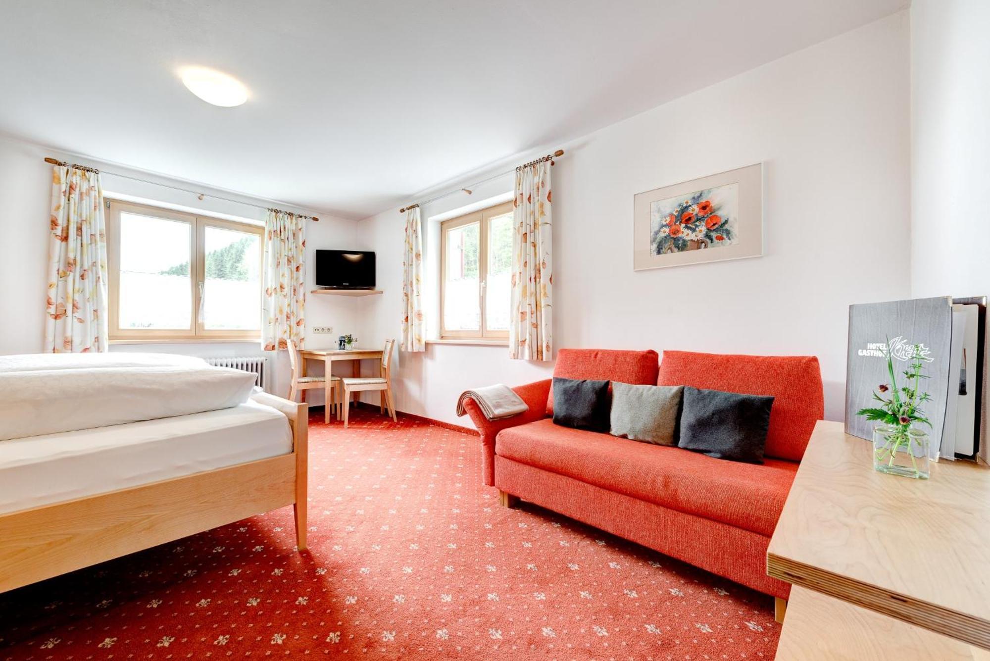 Hotel Gasthof Kreuz Sonntag Екстериор снимка
