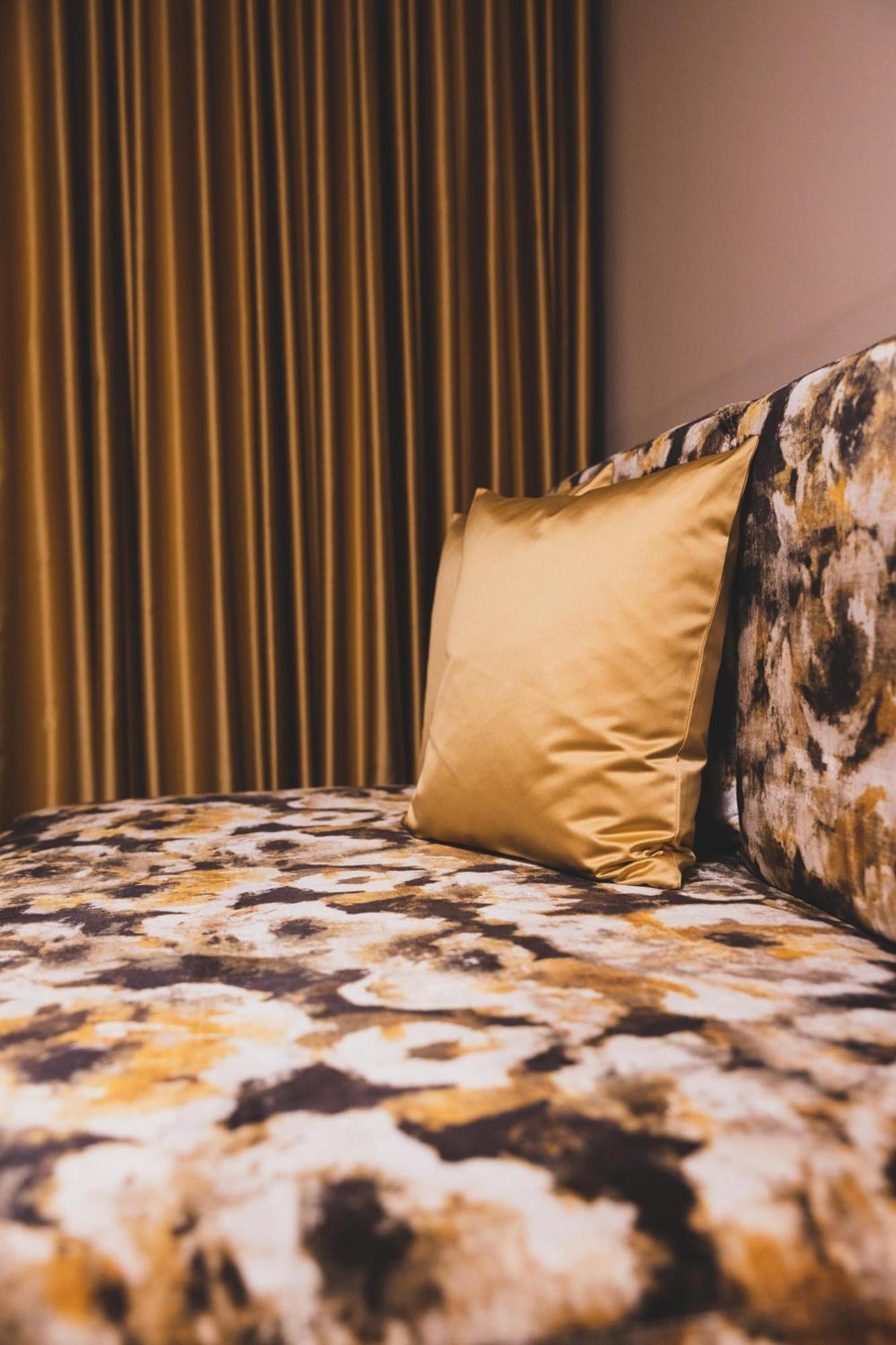 Hotel Gasthof Kreuz Sonntag Екстериор снимка