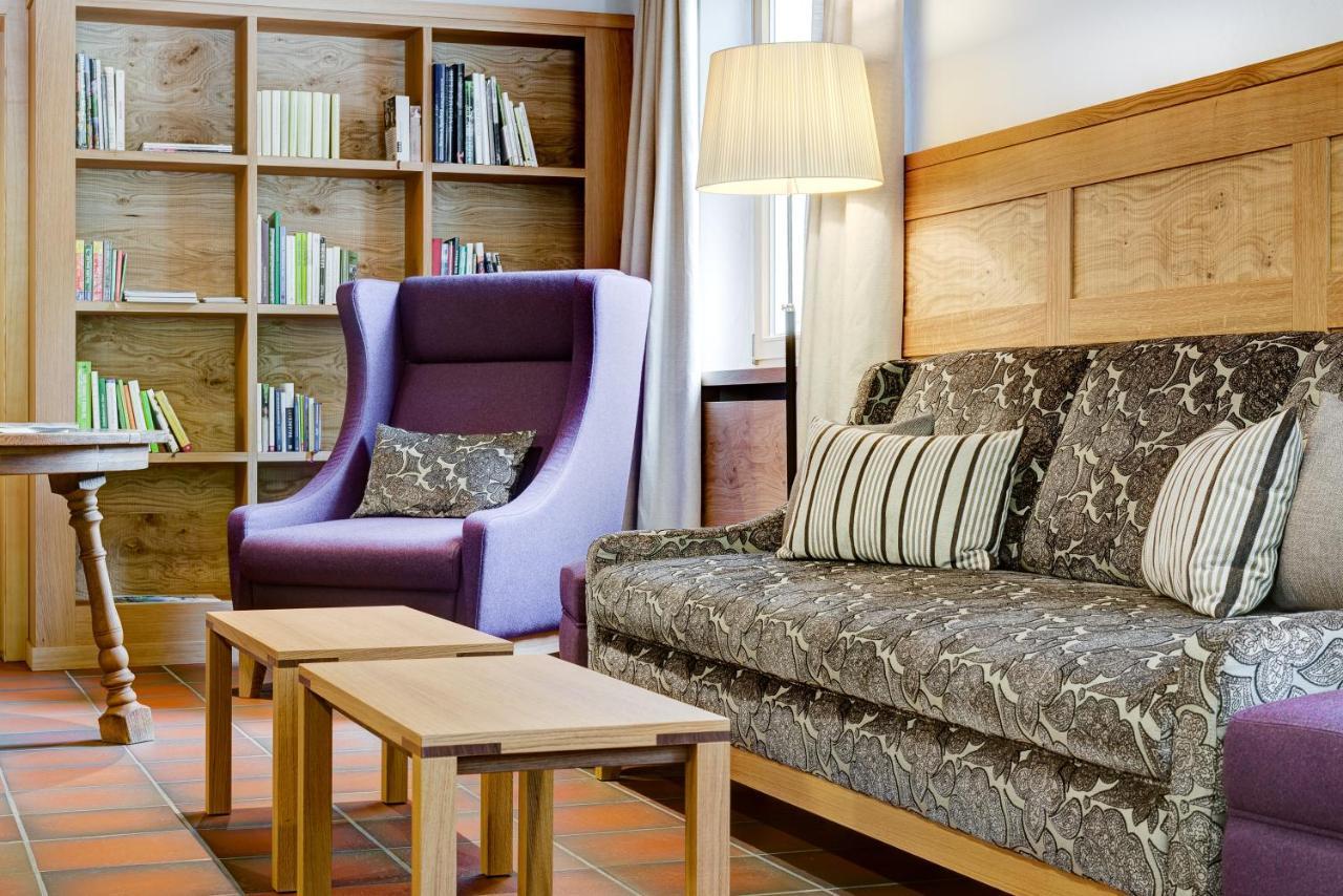 Hotel Gasthof Kreuz Sonntag Екстериор снимка