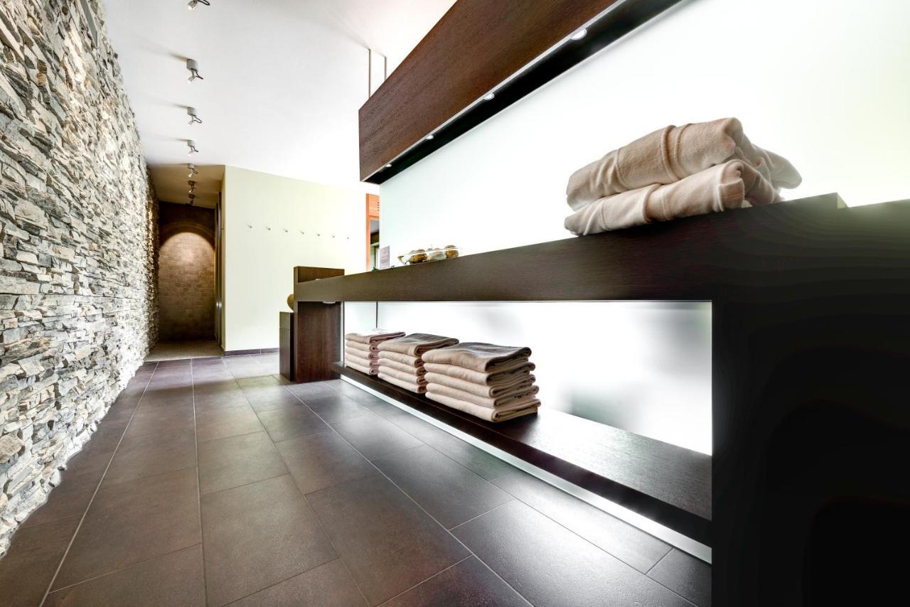Hotel Gasthof Kreuz Sonntag Екстериор снимка
