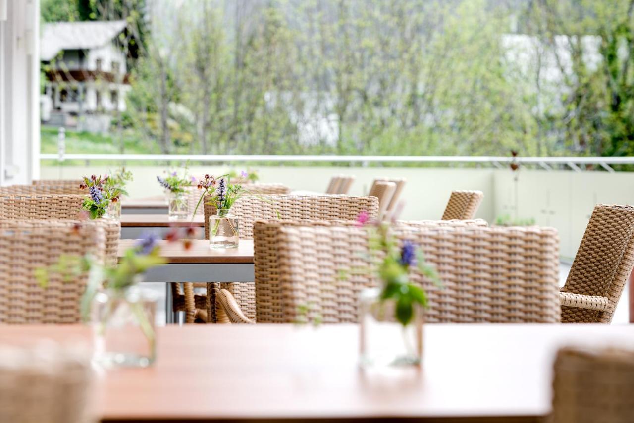 Hotel Gasthof Kreuz Sonntag Екстериор снимка